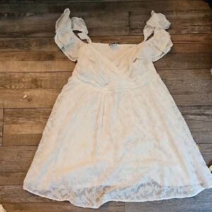 ARULA Cream mini Dress